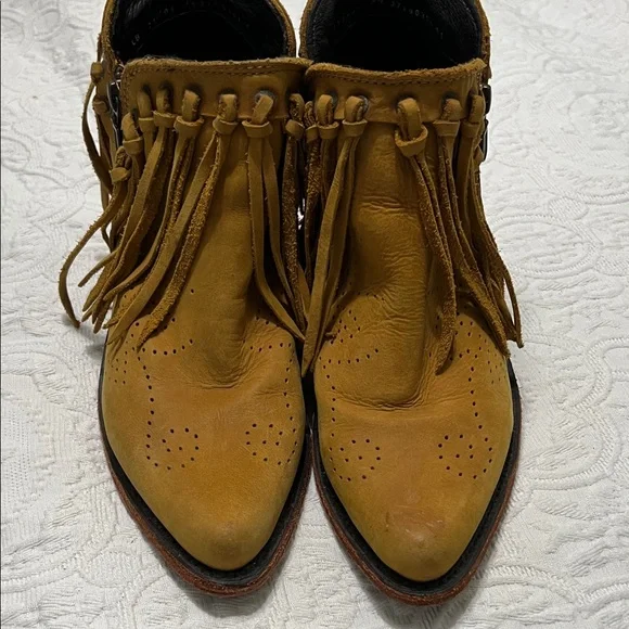 Western Ankle Boots Women Size 8.5 Tan Fringe - Picture 2 of 11